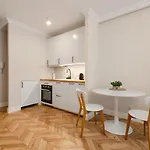Sky Home-sun -manufaktura, Bezplatny Parking, Dostep Na Kod 아파트 우치