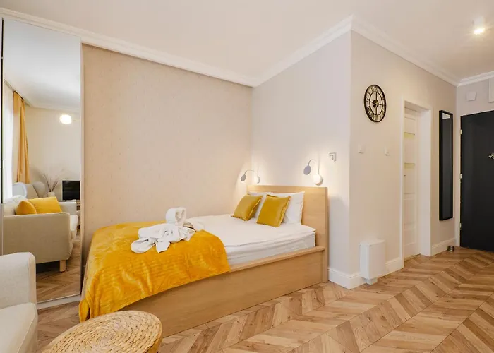 Sky Home-sun -manufaktura, Bezplatny Parking, Dostep Na Kod * Łódź